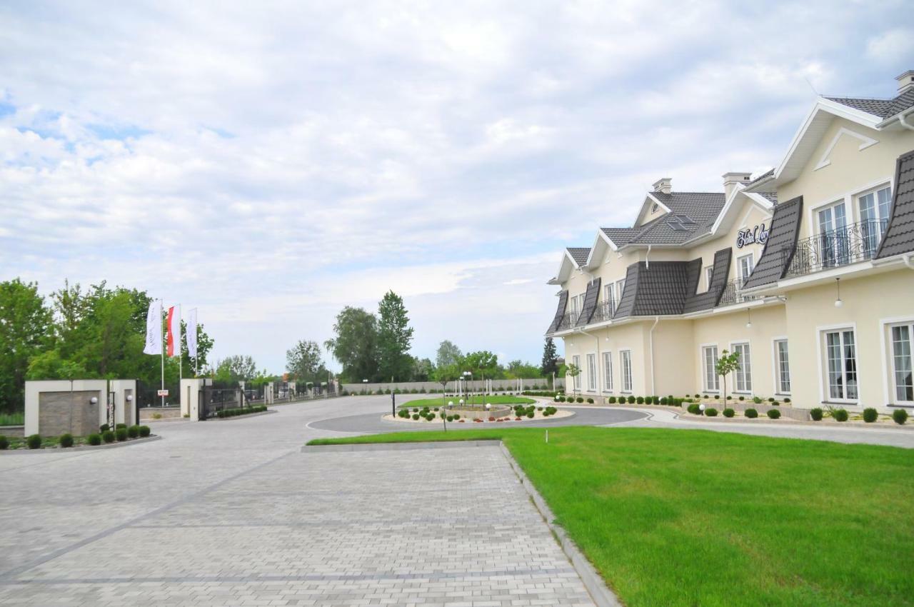 Hotel Lord Radom Dış mekan fotoğraf